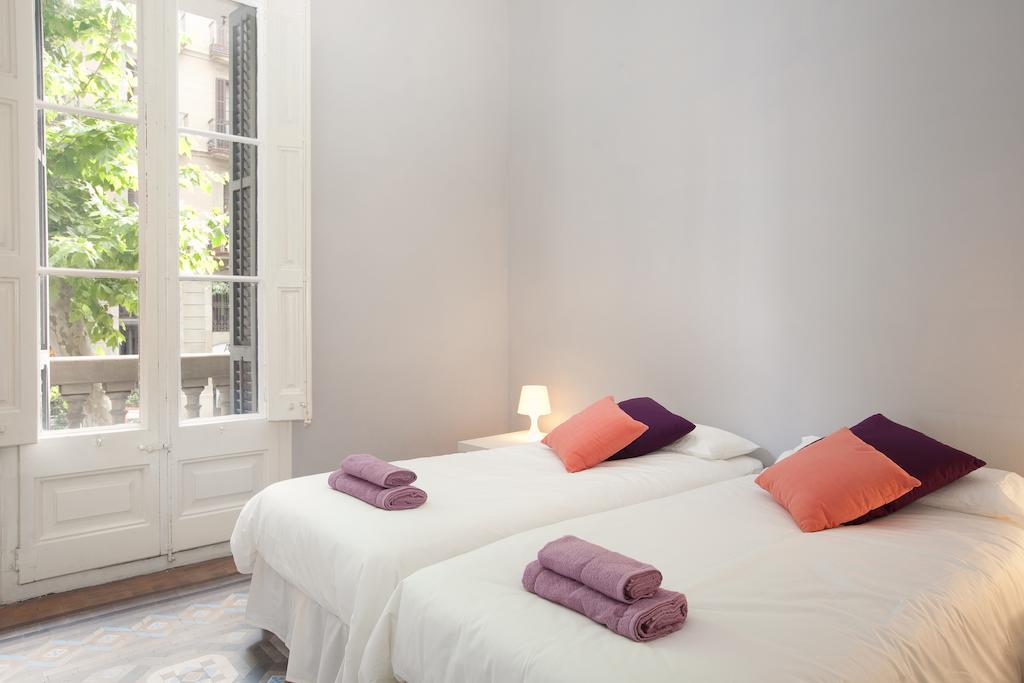 Modernist Apartment Barcelona Rum bild